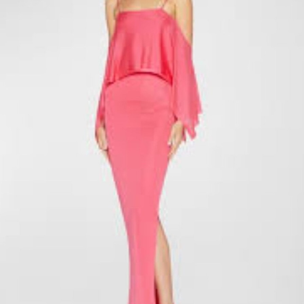 Tom Ford Callout Item sleeves run on the material/ cape sleeves